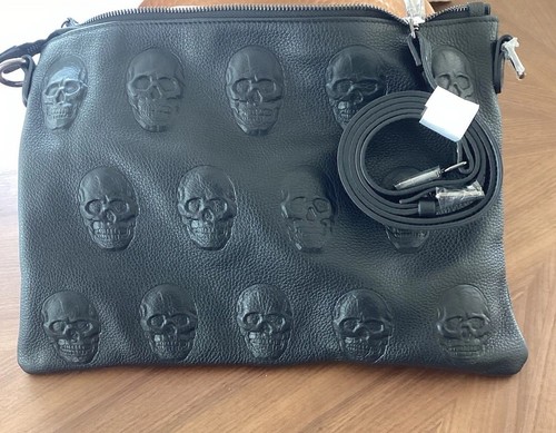 IO PELLE Made In Italy Leather Skulls Skull Embossed Wristlet Pouch Bag Purse