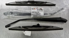 OMIX 19710.05 FRONT WINDSHIELD WIPER ARM WITH BLADE, 97-06 JEEP WRANGLER TJ