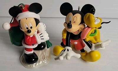 Hallmark Disney collectible best friends Mickey and Pluto ornament Lot Read