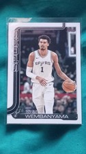 Victor Wembanyama 2025-26 Topps Flagship Base Card #195 San Antonio Spurs