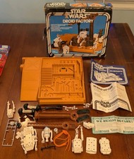 Vintage 1979 Kenner Star Wars DROID FACTORY Complete w 3-Legged R2-D2 P43 Box