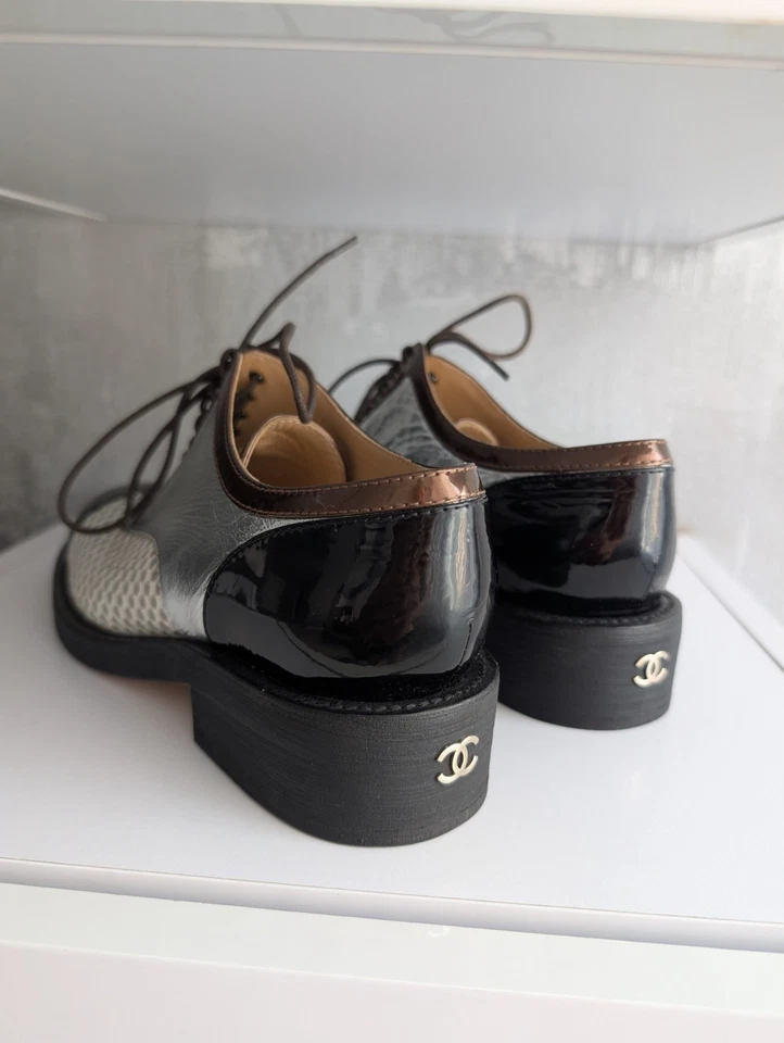 Chanel CC логотип три цвета Оксфорды плоскостях седло туфли крышка носок кожи размер 38 G32330 - Изображение 3 из 4