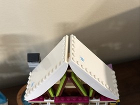 Lego Friends 2 sets COMPLETE  Ski Lift 41324 & Snow Resort Chalet 41323