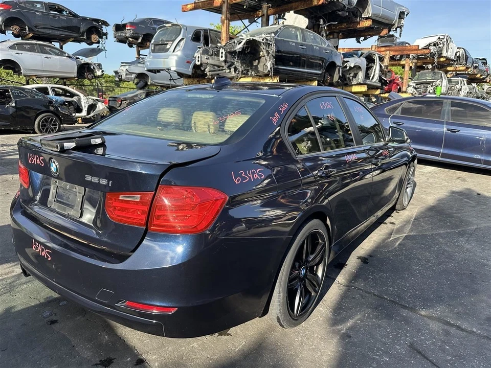 Fuel Tank Plastic Fits 12-18 BMW 320i 1330137 - Изображение 3 из 4