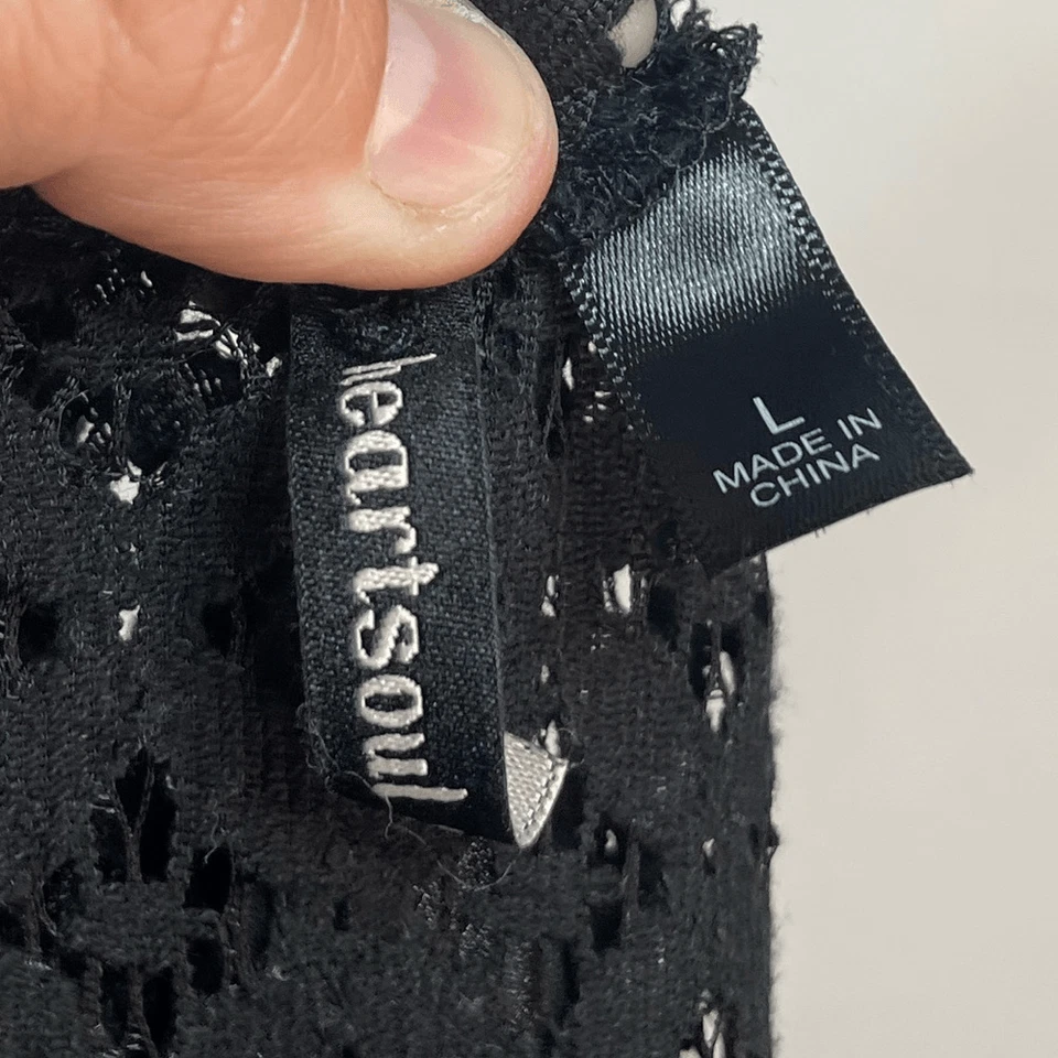 Cárdigan plumero de encaje con ojales negros HeartSoul grande Foto 3 de 4