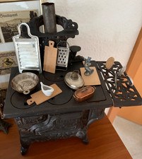 Rarität, Miniatur Gusseisen Ofen Crescent, ca. 1930 mit Zubehör,funktionstüchtig