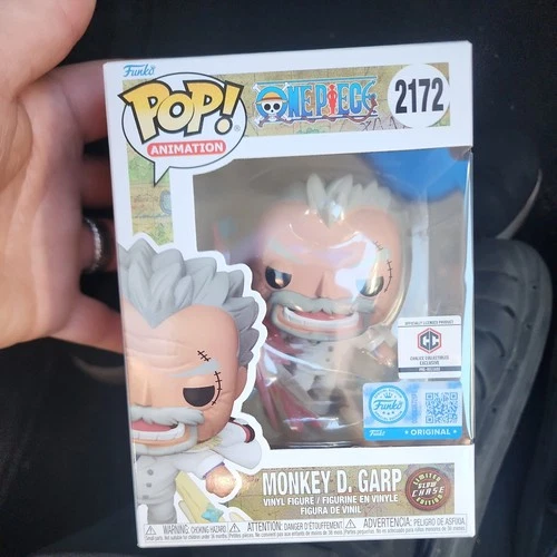 One Piece - Monkey D. Garp (Glow) (Chase) - Chalice Collectibles pre Release