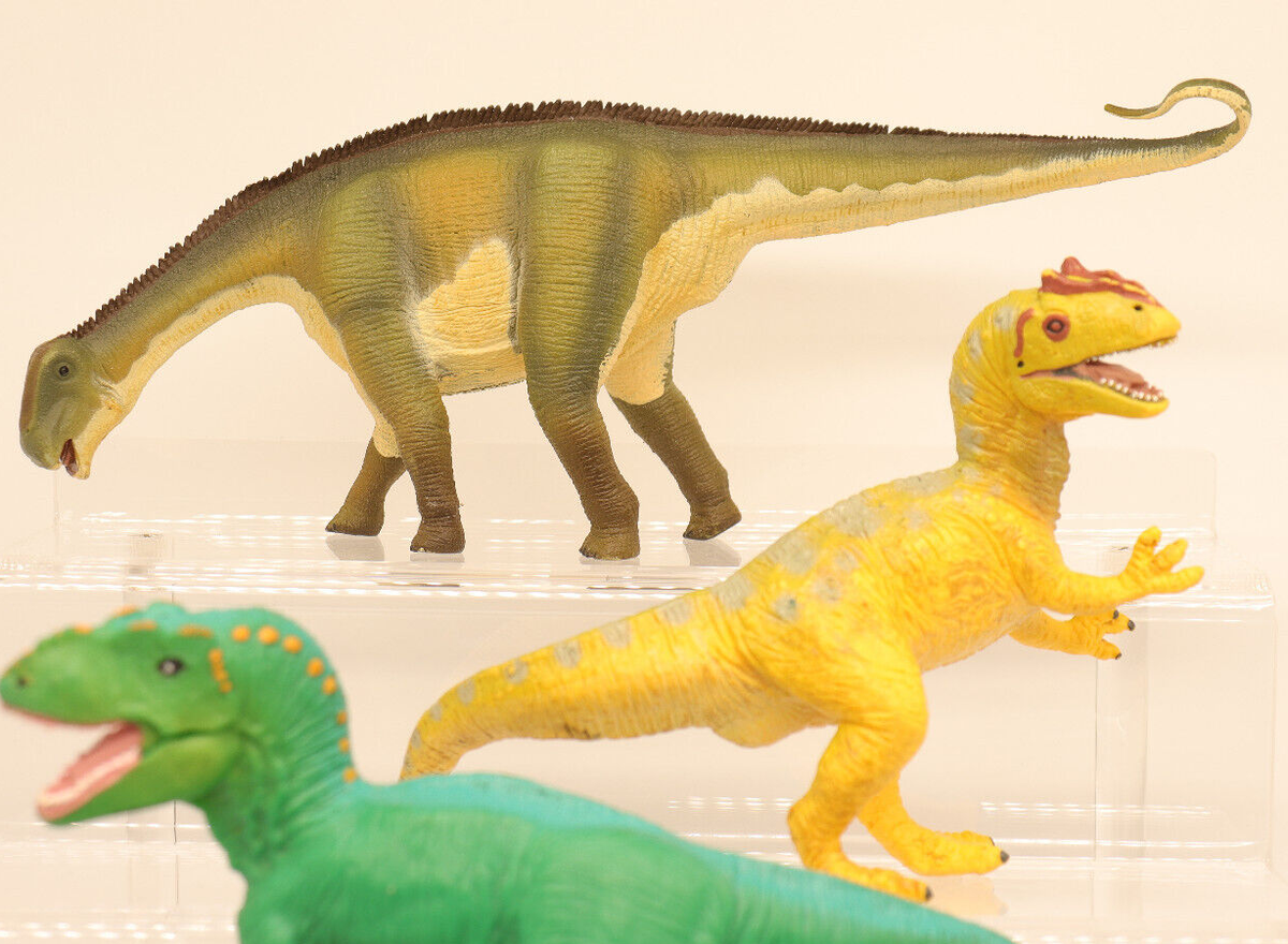Safari Ltd. Dinosaurs Nigersaurus Triceratops Tyrannosaurus