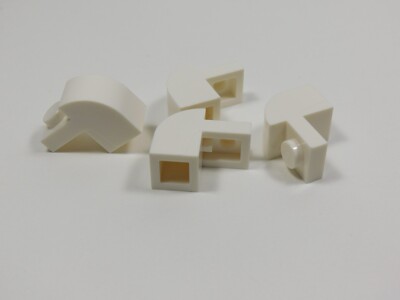 LEGO Lot of 4 White 1x2x1-1/3 Curved Top Bricks C4