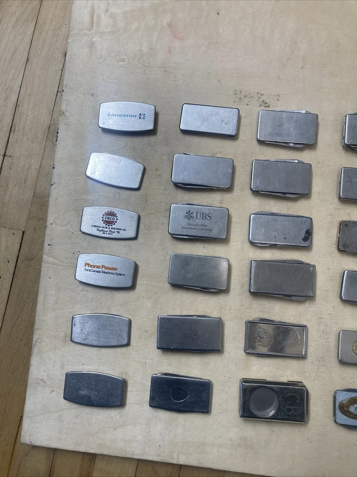 Large Lot 32 TSA Confiscated Vintage Money Clip Knives- Mixed- ZIPPO/Barlow etc. - Image 3 of 4