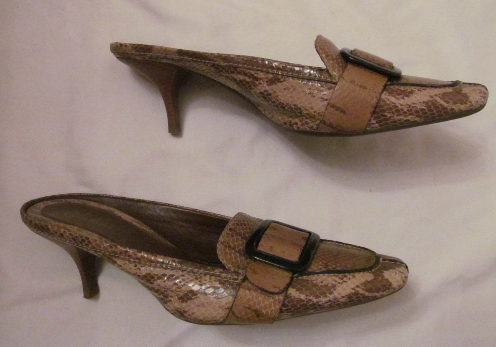 COLE HAAN snake python leather front lucite buckl… - image 1