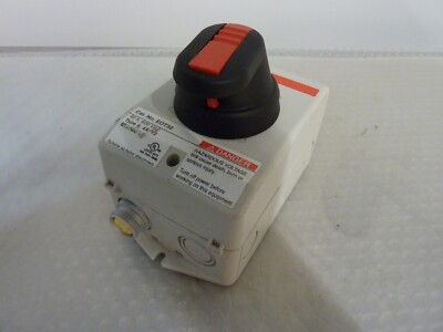 ABB EOT32 ENCLOSED SWITCH DISCONNECTOR 40A 600VAC Type -4, 4X, 12  (3093)