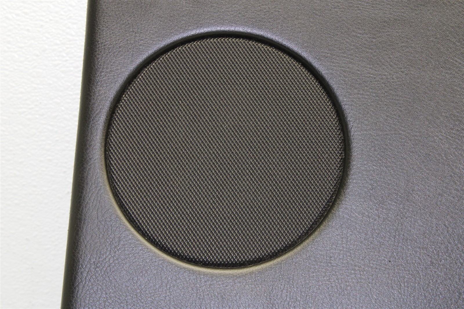 2008-2011 Maserati GranTurismo Rear Deck Shelf Parcel Trim Cover 69972800 08-11