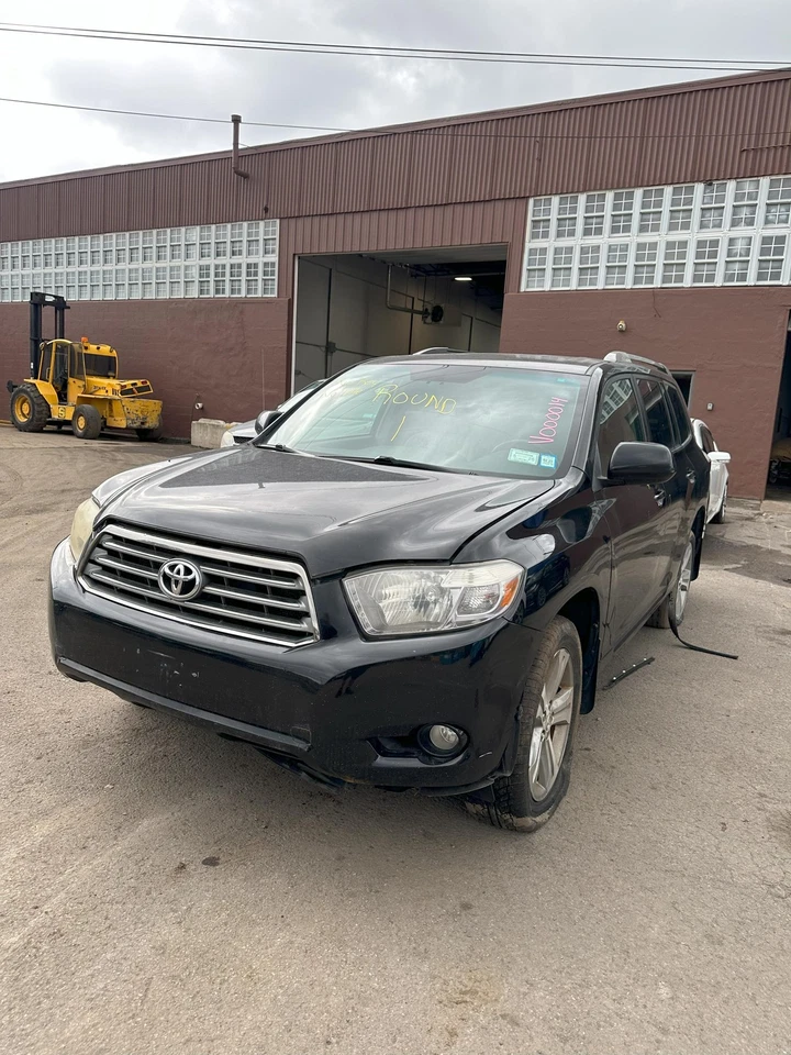 Used Windshield Wiper Motor fits: 2008 Toyota Highlander  Grade C - Image 3 of 4