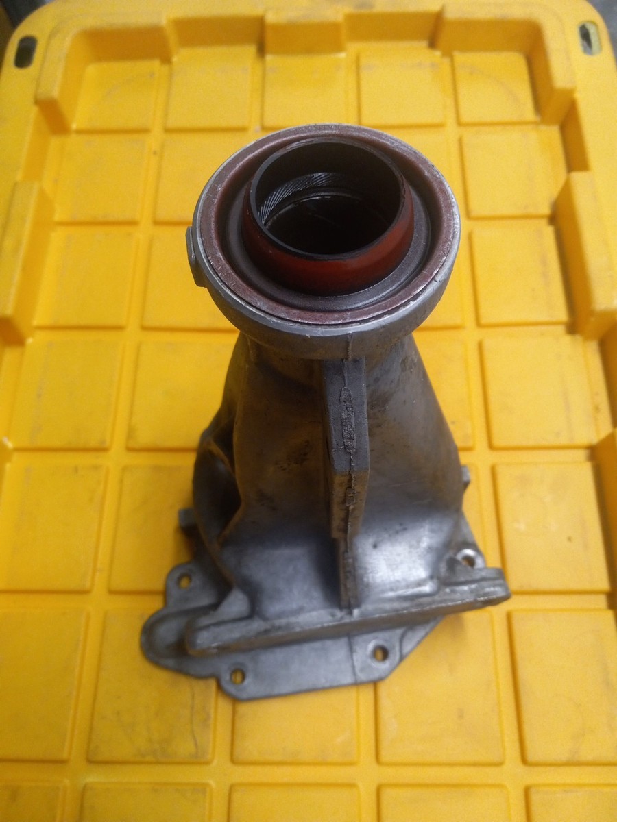 Ford AOD 2wd Transmission Tail Housing Rf-e1tp-7a040-aa OEM 40826