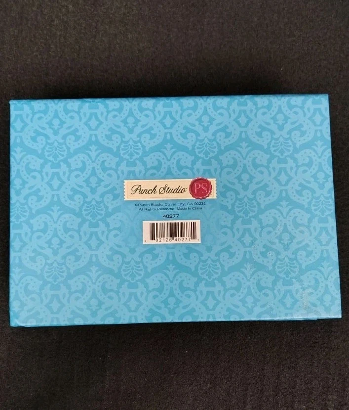 Caja de baratijas de recuerdo Punch Studio ~ 6,75 x 4,75 x 2 Foto 2 de 4