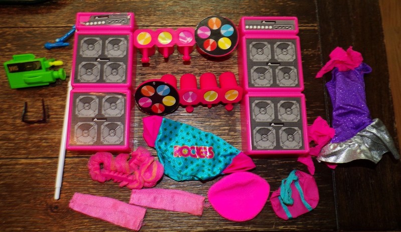 Barbie & The Rockers Accessories & Other Accessories For Barbie Dolls