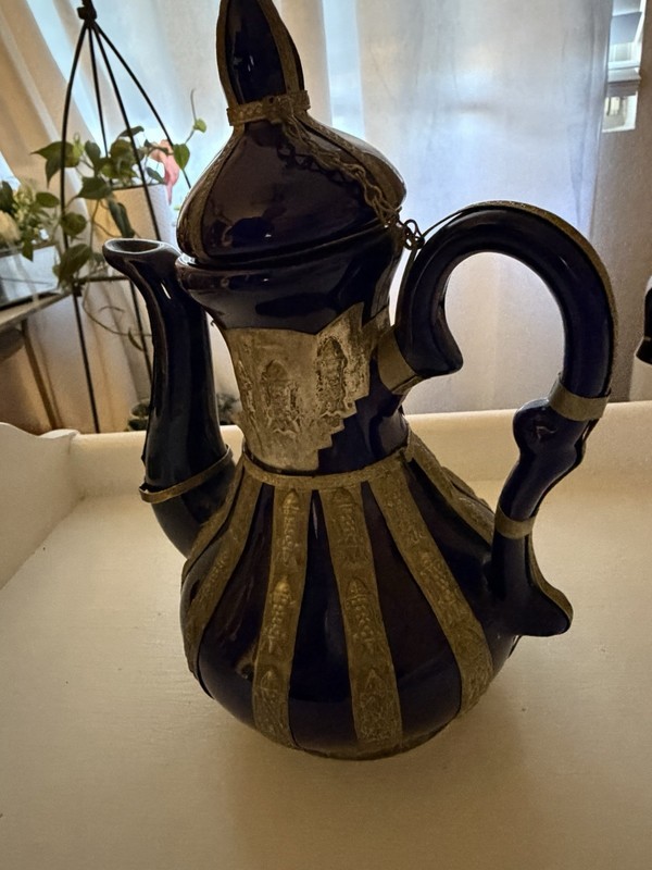 ANTIQUE CHINESE COBALT BLUE & SILVER TEA POT