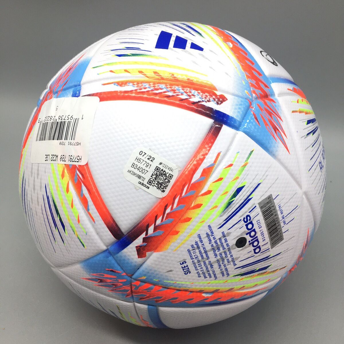 Adidas FIFA World Cup Qatar 2022 Al Rihla League Soccer Ball Adidas FIFA World Cup Qatar 2022 Al Rihla League Soccer Ball
