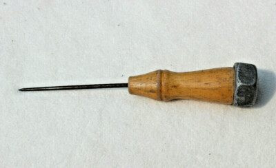 VINTAGE ICE PICK WITH CUBE CRUSHER WOOD HANDLE MADE IN U.S.A.