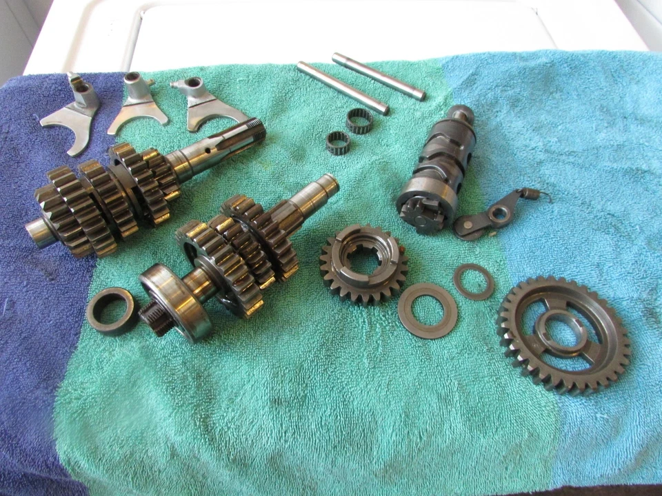 Caja de cambios de transmisión completa Suzuki TS400 Apache horquillas de cambio tambor de cambio Foto 2 de 4