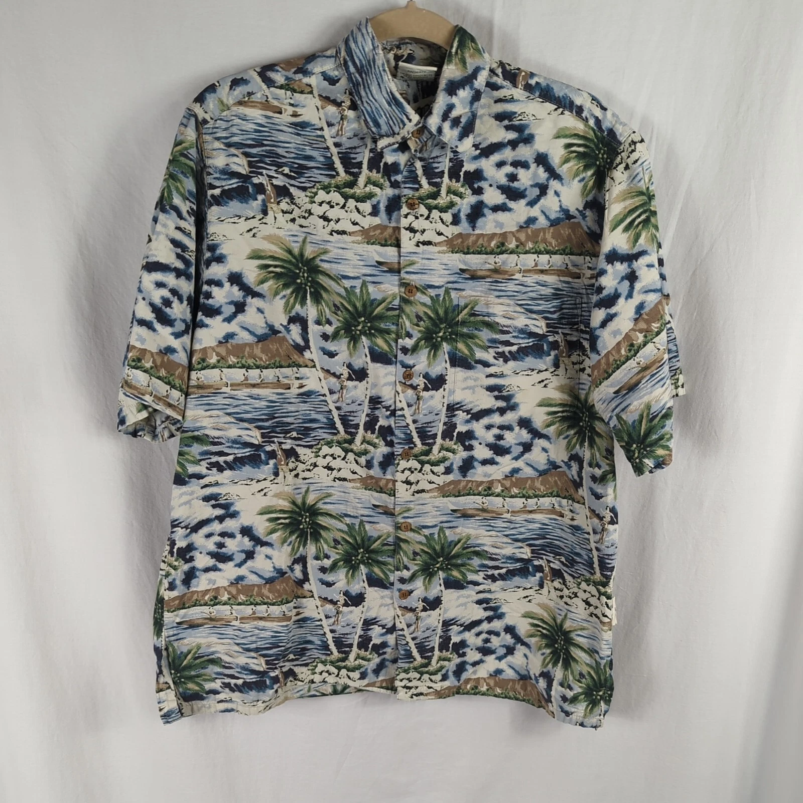 Go Barefoot shirt  Mens size M short sleeve casual hawaiian surfer palm trees al