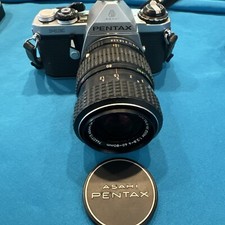 Pentax ME 35mm SLR Film Camera w/m Zoom Lens 1:2.8 40-80mm Asahi
