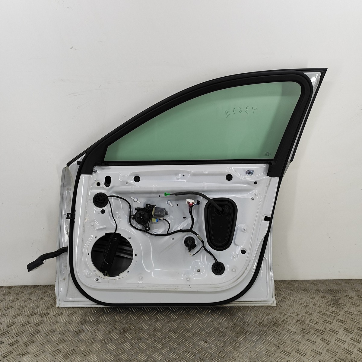 Attuatore Serratura Porta Posteriore Per Audi A4/A5/Q3/Q5/Q7 - 7/8 Poli, Elettrico