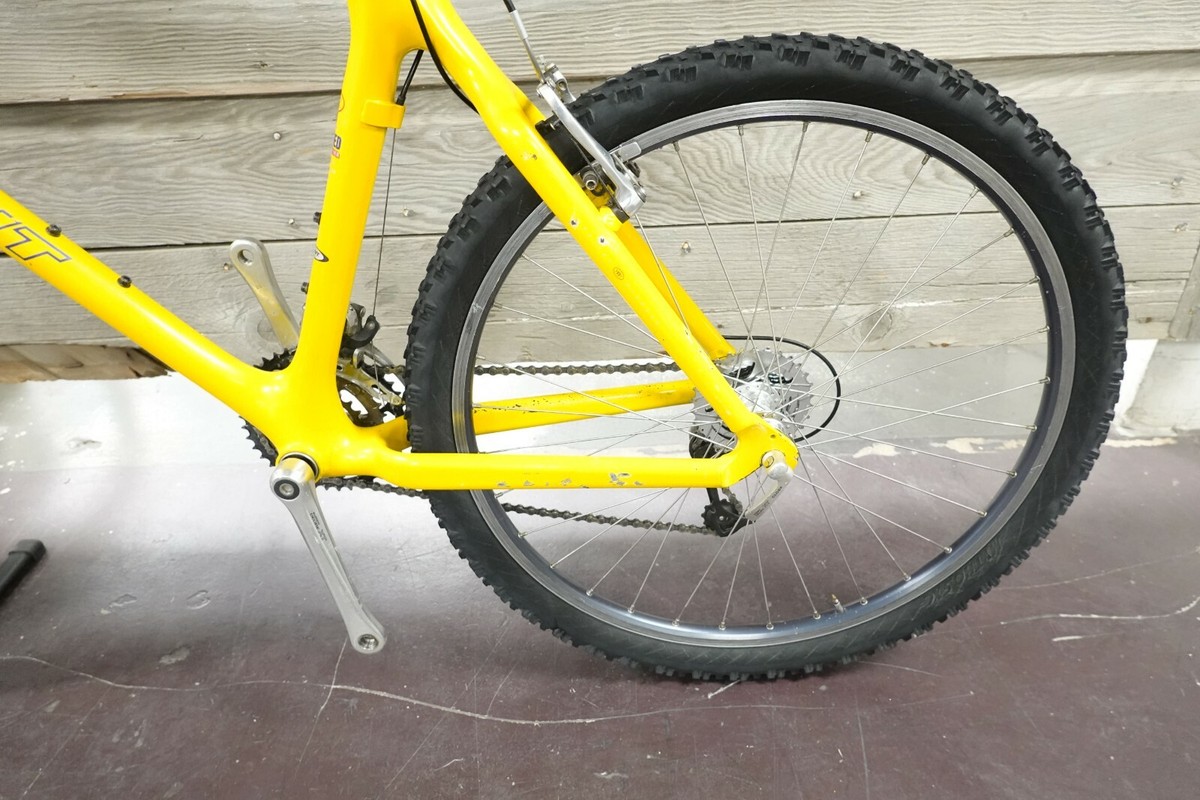 VINTAGE Full Carbon Giant MCM-1 One Mountain Bike Shimano XT