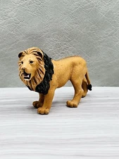 Lion Figurine Safari Ltd Male Toy Zoo  Africa Animal Wild Big Cat Alpha 2010