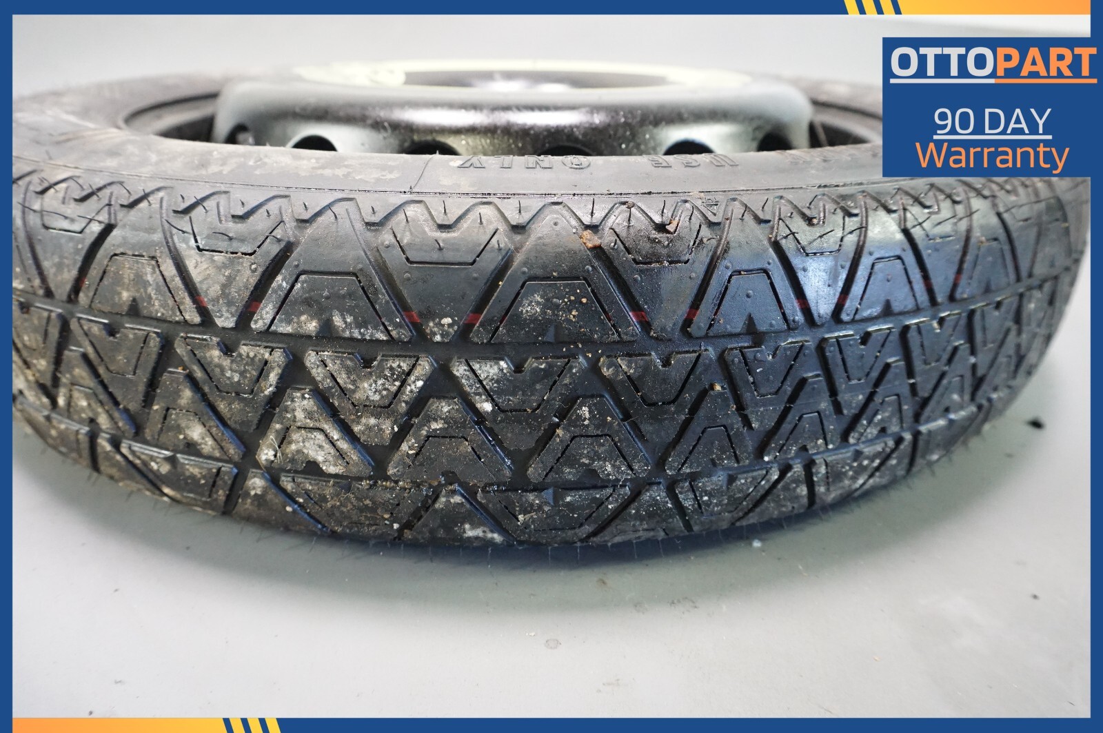 1017 Mercedes W207 E350 C250 Coupe Donut Spare Tire Wheel Rim 135 80