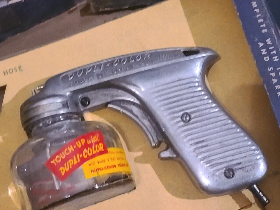 PISTOLA PULVERIZADORA DUPLICOLOR Modelo GC Kit Vintage Foto 2 de 4