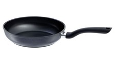 Fissler Bratpfanne Ø 24 cm alle Herdarten Aluminium Schwarz ergonomischer Griff