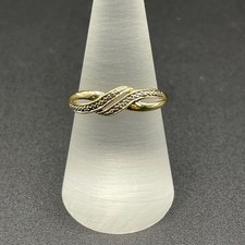 Ladies 9ct Yellow Gold Natural Diamond Ring