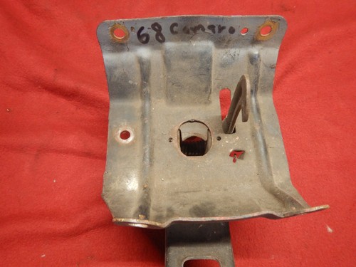 REAL GM 68 CAMARO STANDARD HOOD LATCH RELEASE 1968 SS Z28 LEVER CATCH - Foto 2 di 7