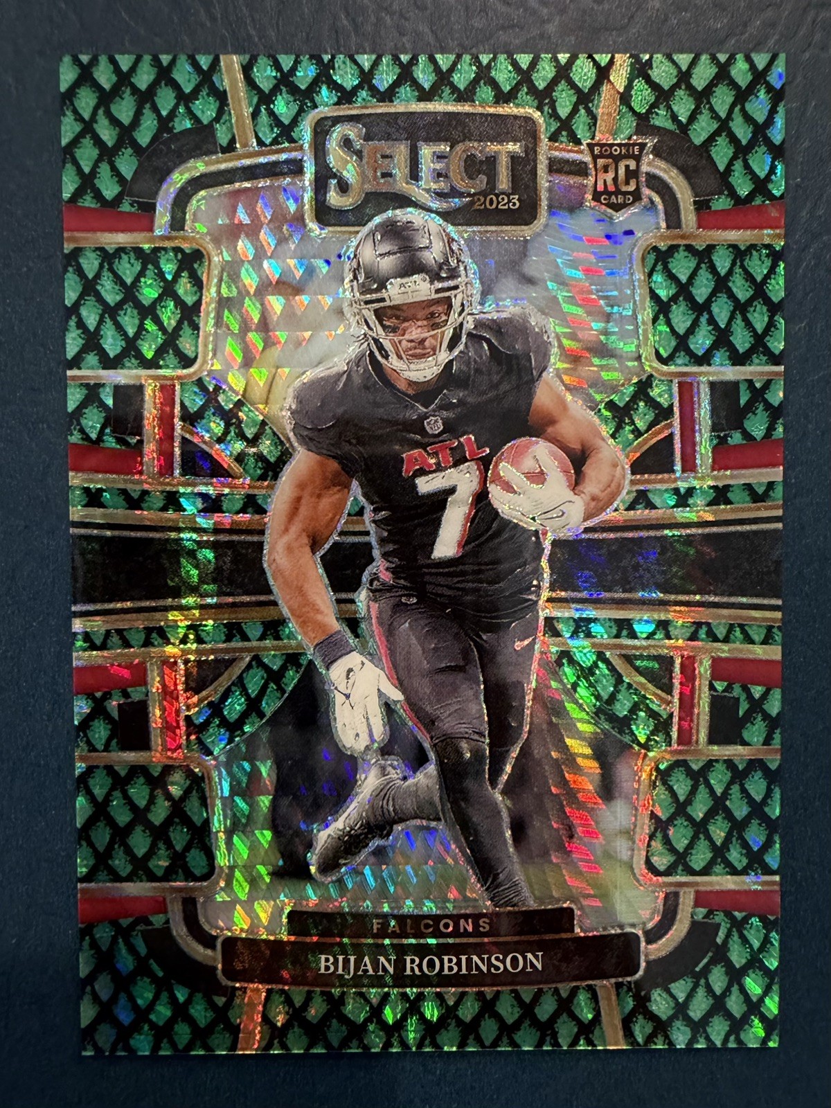 2023 Panini Select - Concourse Bijan Robinson #4 Dragon Scale Prizm /70 (RC)