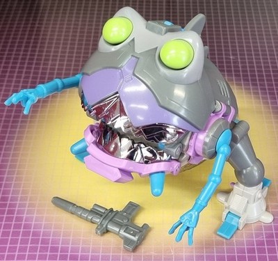 Transformers KO G1 Decepticon Sharkticon Gnaw mit Laser Bootleg