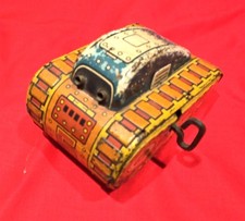 Vintage Marx Tin Wind Up Roll Over 5 Tank