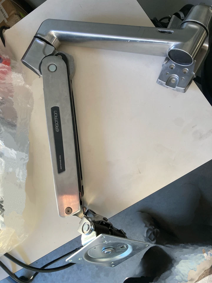 Ergotron HX Desk Monitor Arm Heavy Monitor Mount - Matte Black - Image 4 of 4