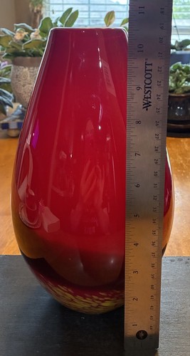 Red Black & Lime Green Art Glass Vase Made in China Medium Size - Picture 9 of 9