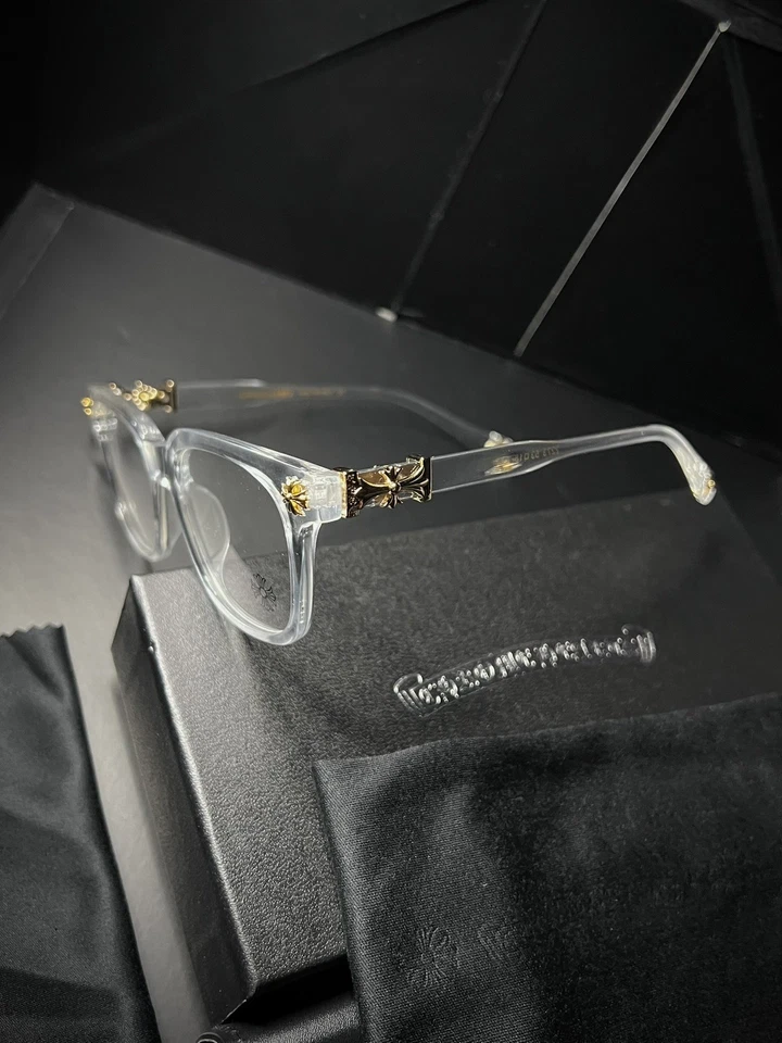 Gafas Corazón Cromo Monturas Cristal y Dorado con Lente Transparente Foto 3 de 4