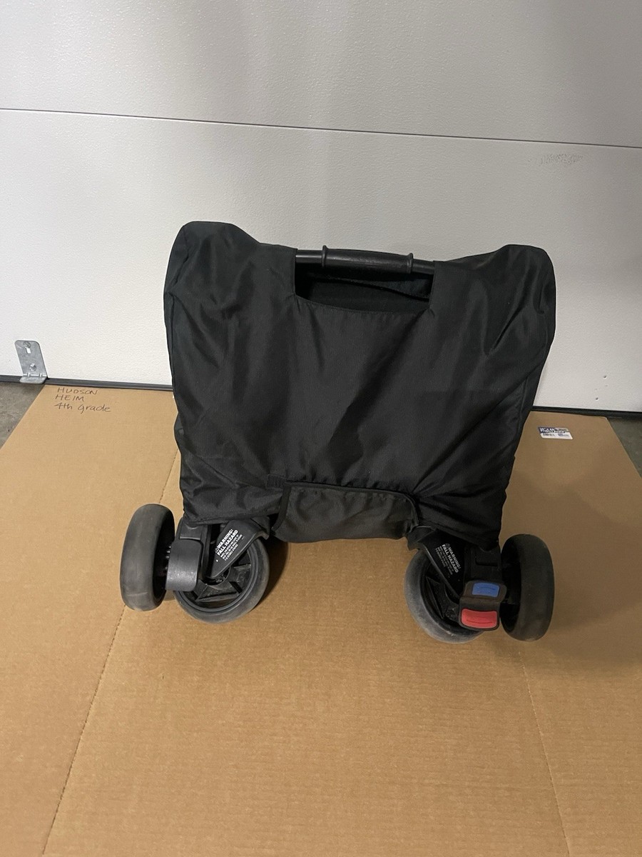 Mountain Buggy Folding Buggy Black Navy Blue Five-Point Harness