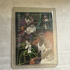 Fleer 1994-95 Triple Threats Shaquille O'Neal Orlando Magic Insert Card