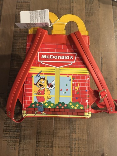 Brandneu Loungefly McDonalds Happy Meal Mini Rucksack ausverkauft mit Etikett - Bild 3 von 7