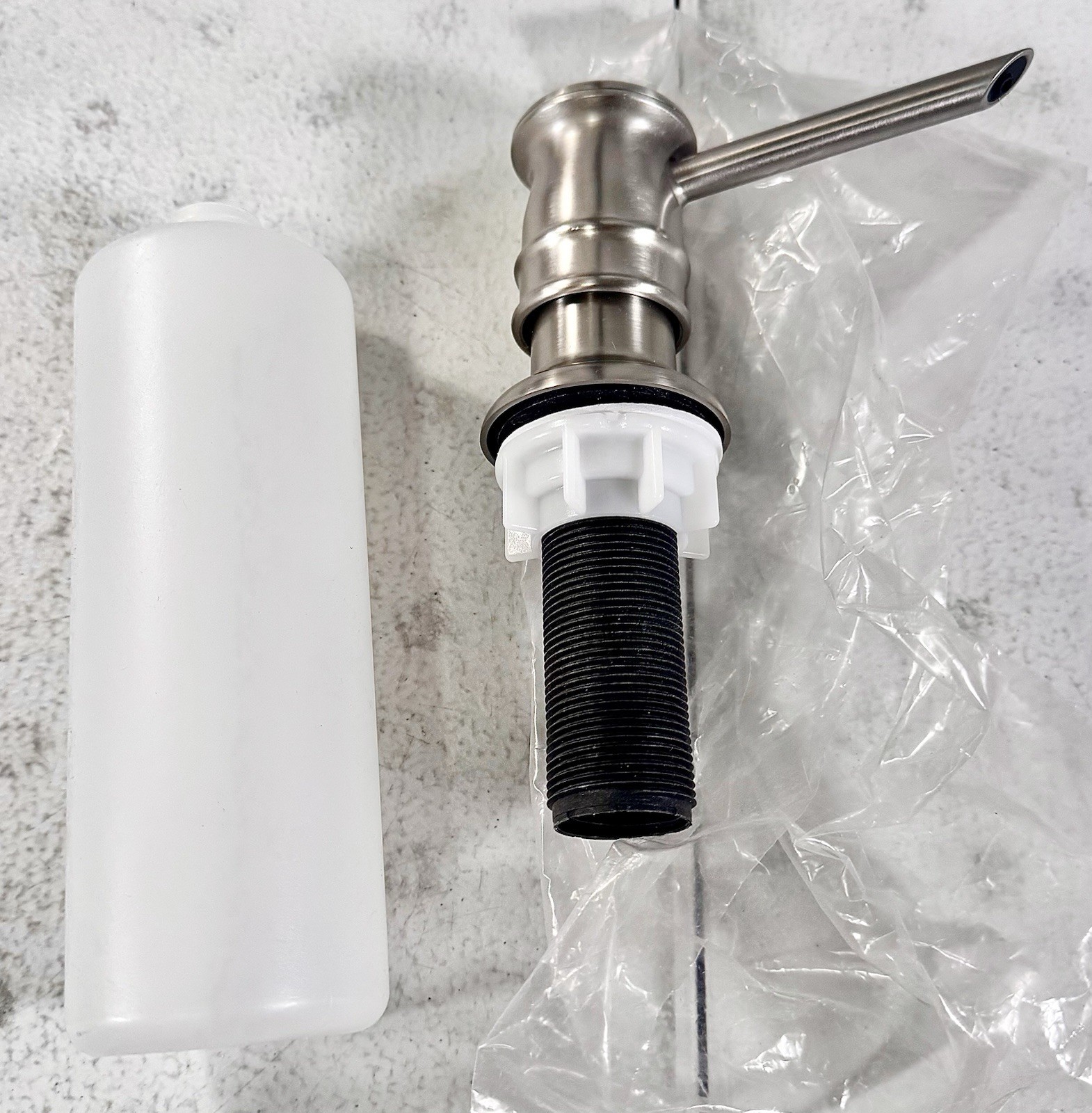 Moen 87042SRS soap dispenser spot resist stainless w. refill