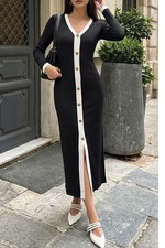 Women's Contrast Trim V-Neck Knit Dress
