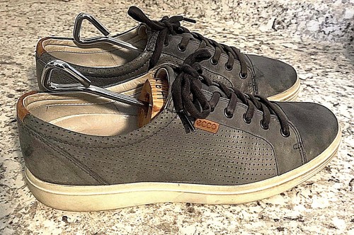 ecco perforated sneaker