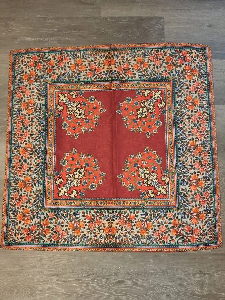 Floral Print Square Tablecloth 40" x 40" - Image 4 of 4