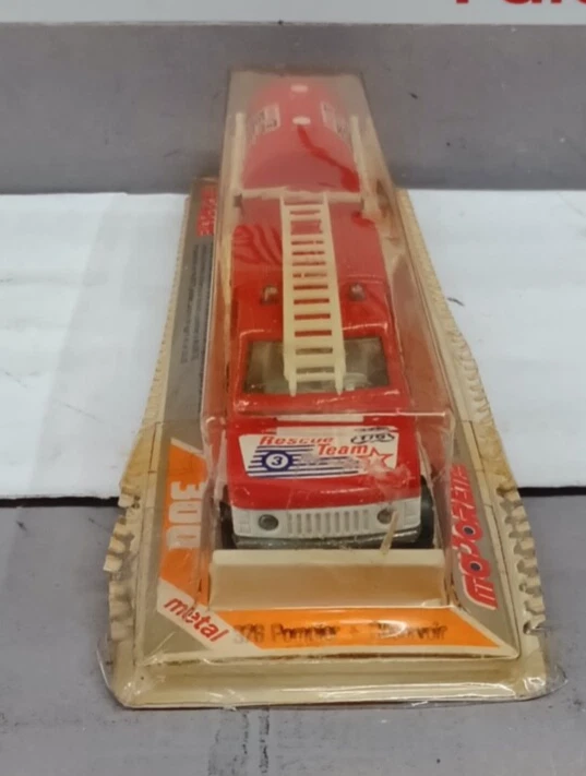 MAJORETTE 1/64  RANGE ROVER POMPIERI      N° 376   MADE IN FRANCE ANNI 80 - Immagine 2 di 3