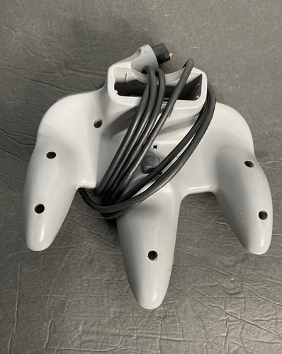 Nintendo N64 2 Gray Controllers! Loose Joystick NUS-005 - Picture 5 of 11